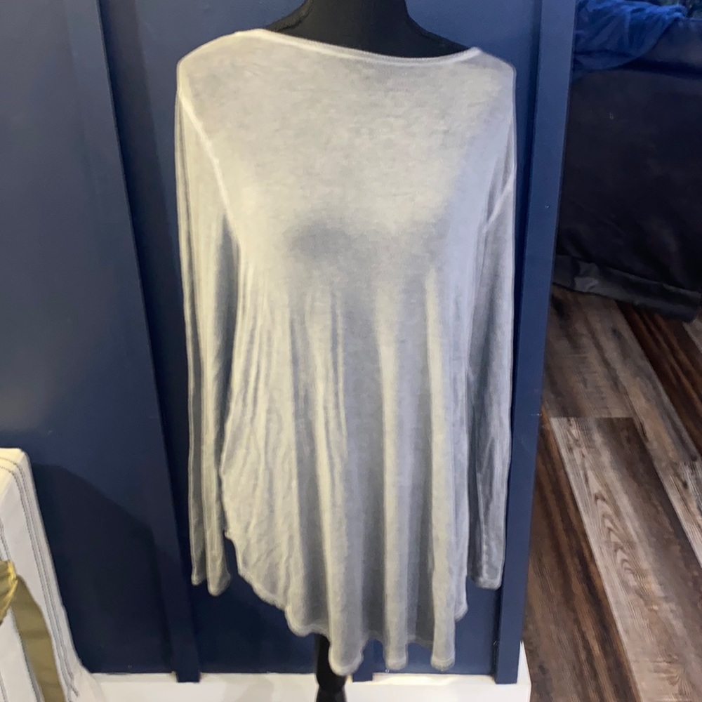 American eagle long sleeve shirt
